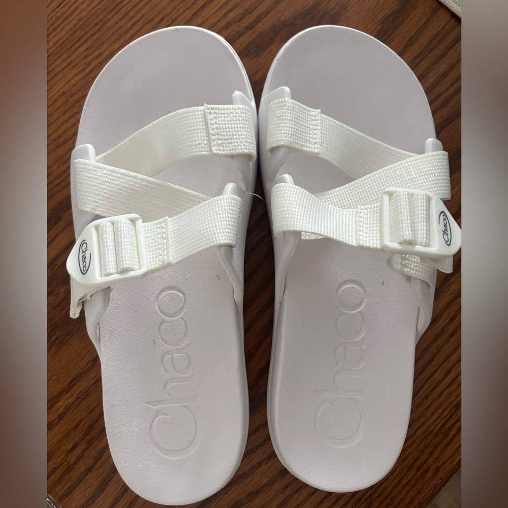 Practically new Chaco Slides size 8